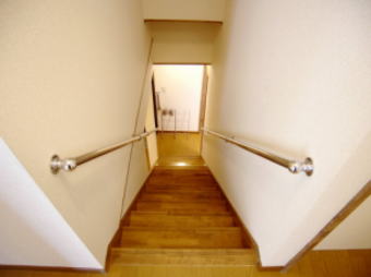 ２階階段